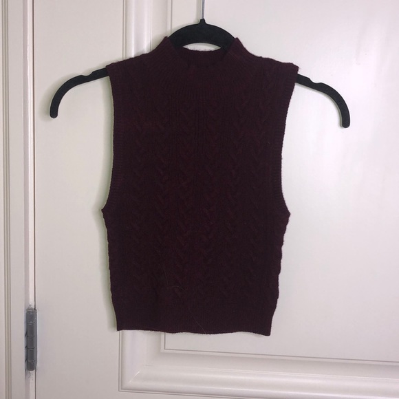 Forever 21 Sleeveless Top - Picture 1 of 4